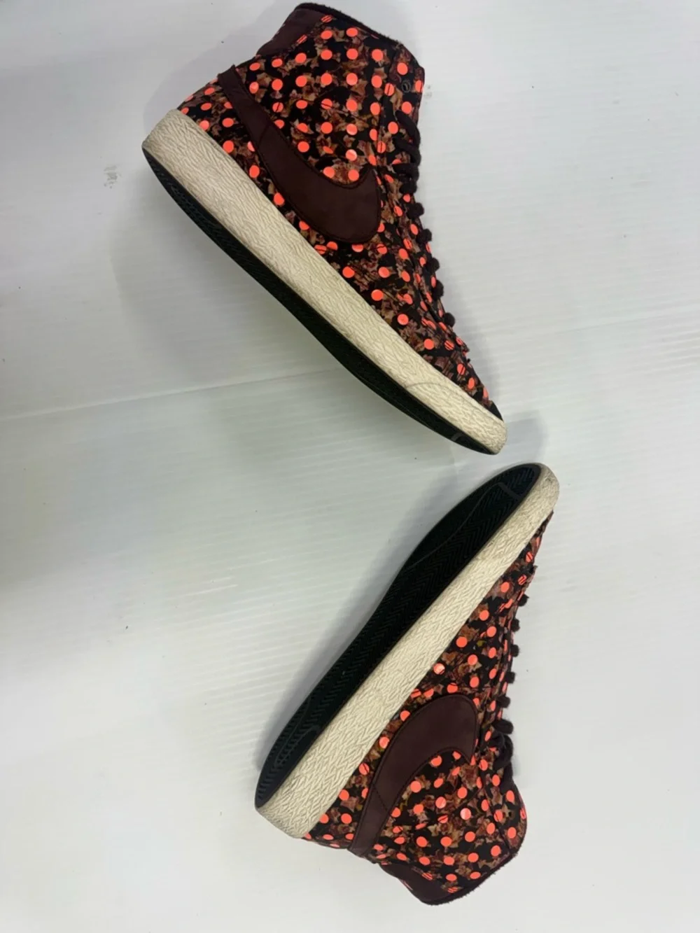 Nike Blazer Mid Womens 10 Floral Polka Dot High Top Sneakers Statement Rare - Picture 4 of 7